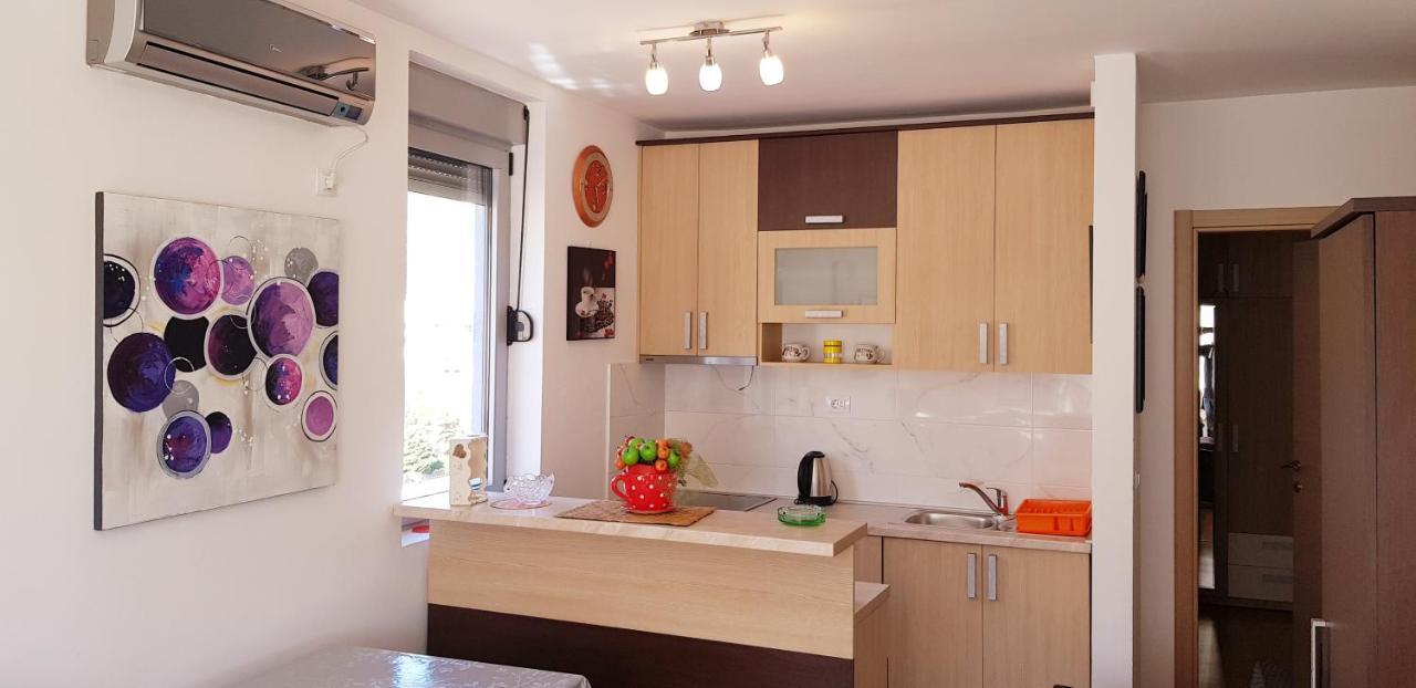 Appartement Pjerotic *